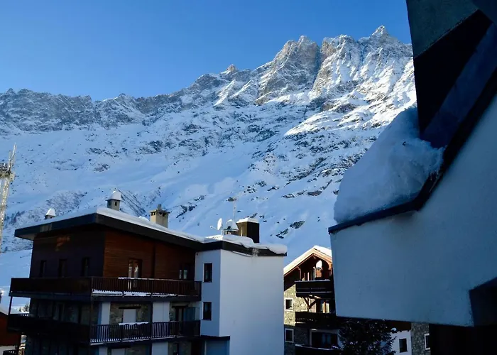 White Attic Breuil-Cervinia