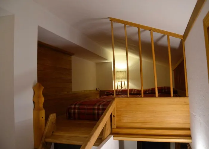 Apartment White Attic *